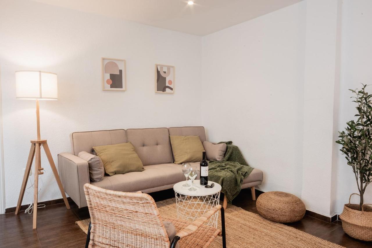Apartamentos Fv Flats Valencia - Mestalla 9 Eksteriør bilde